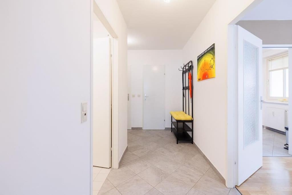New! Cozy & Lovely Home In The 3Rd District เวียนนา ภายนอก รูปภาพ